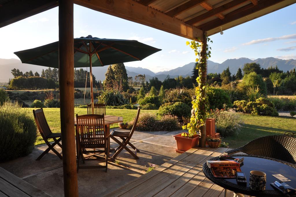 Blue Thistle Cottages Te Anau Exterior photo