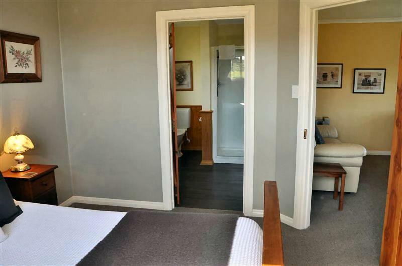 Blue Thistle Cottages Te Anau Exterior photo